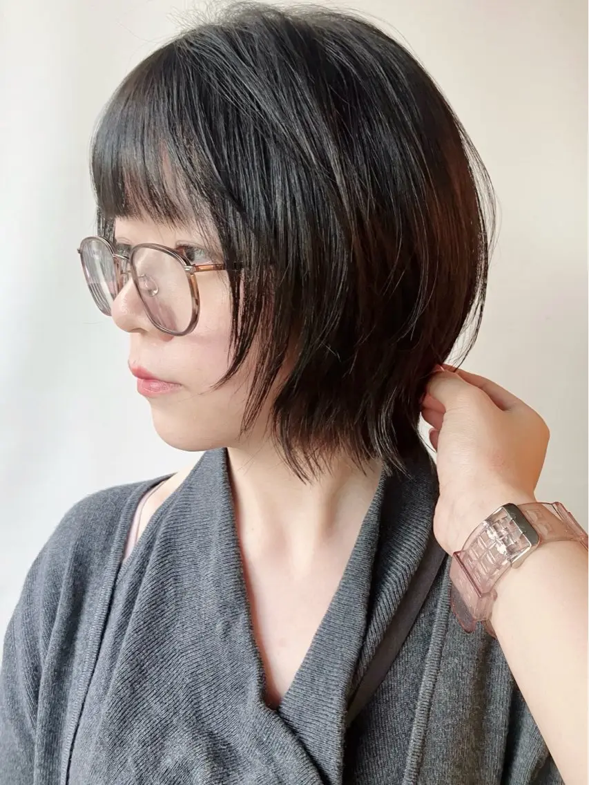 ミディアム 顔まわりレイヤー 姫カット レイヤーカット カット fumika推しカラ ー/レイヤーカットのヘアスタイル