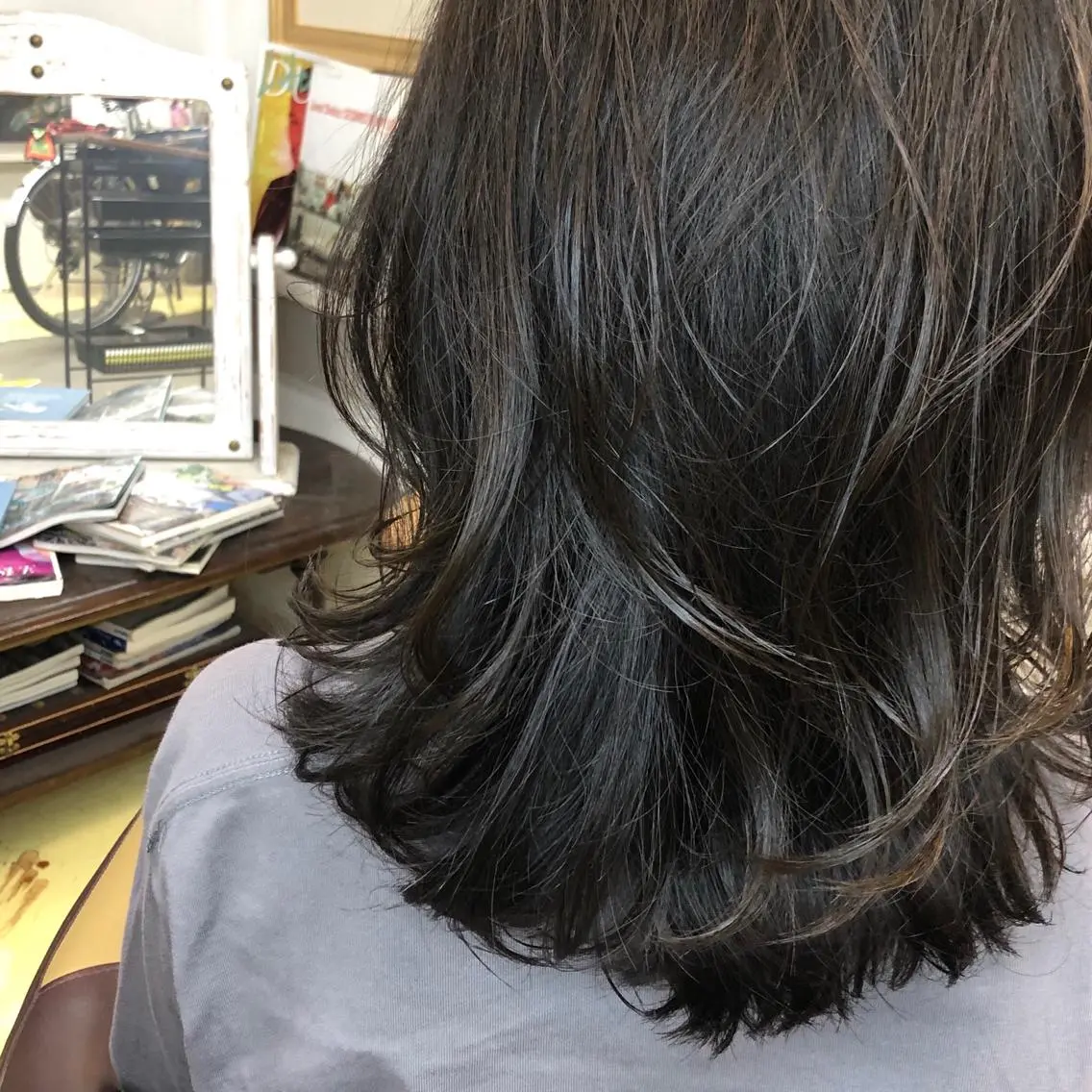 ミディアム レイヤーカット Moca 〰️のヘアスタイル