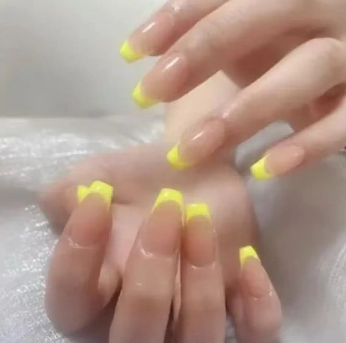 ネイル ハンドネイル &ME タカのネイルデザイン