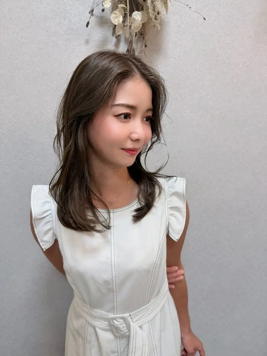 セミロング カラー ヘアアレンジ ヘアカラー トリートメント 似合わせ×店長 🍋Raimu🍋のヘアスタイル