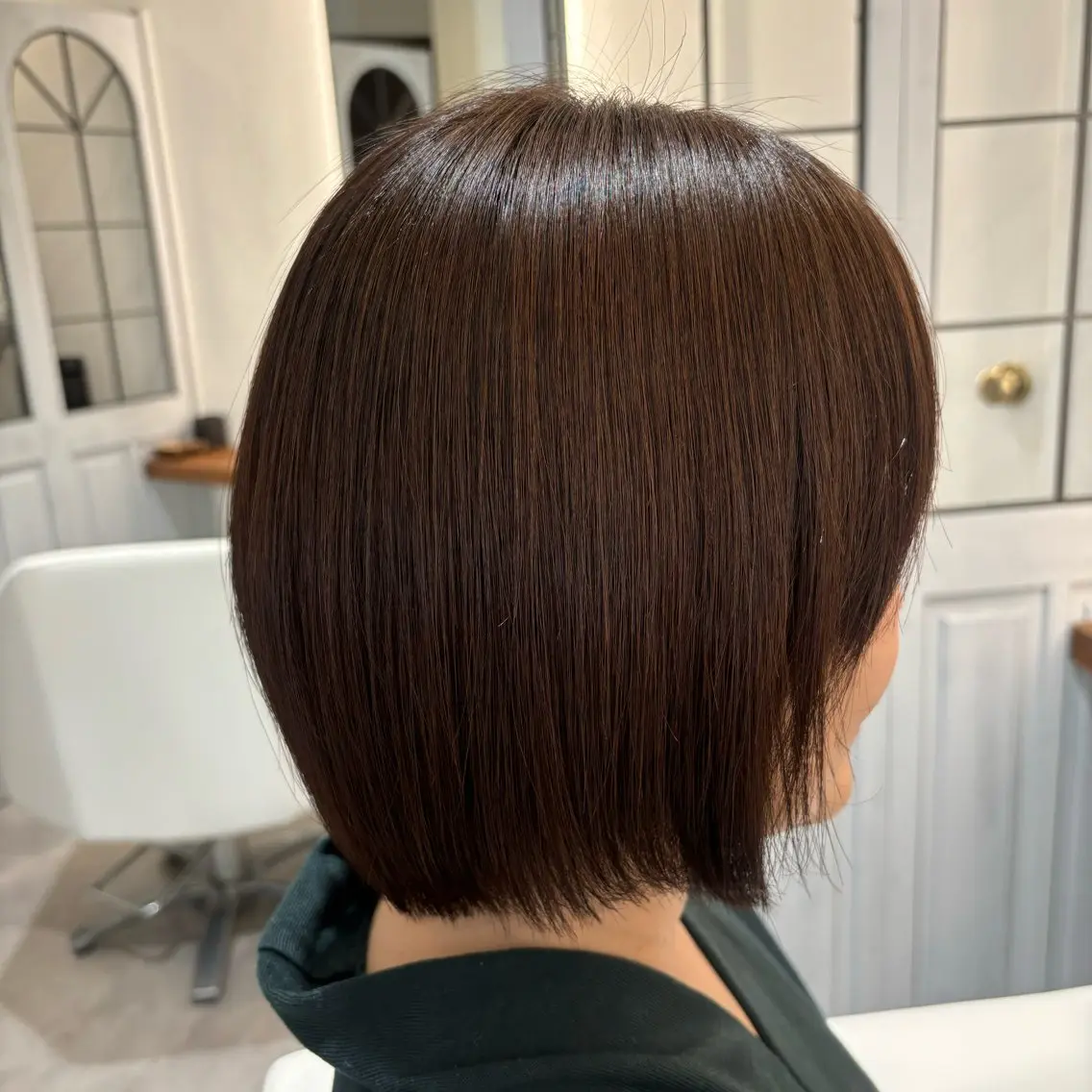 ショート 髪質改善 岩本 理沙のヘアスタイル