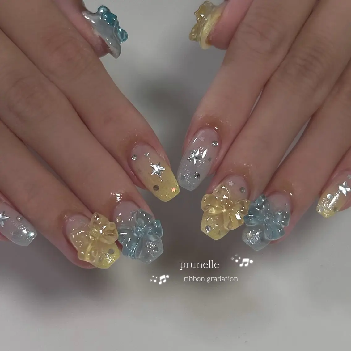 ネイル ハンドネイル ぷりゅねる Nanamiのネイルデザイン