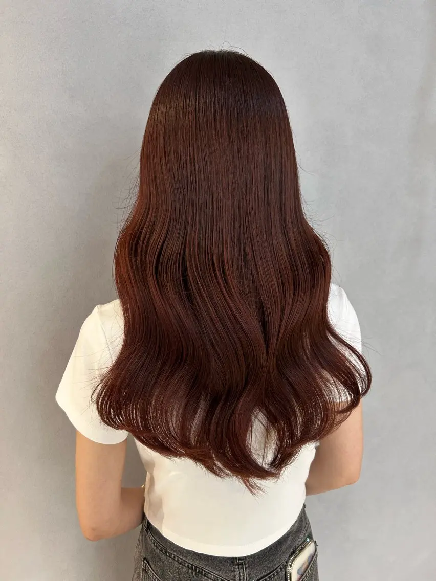 ロング See. HIKARIのヘアスタイル