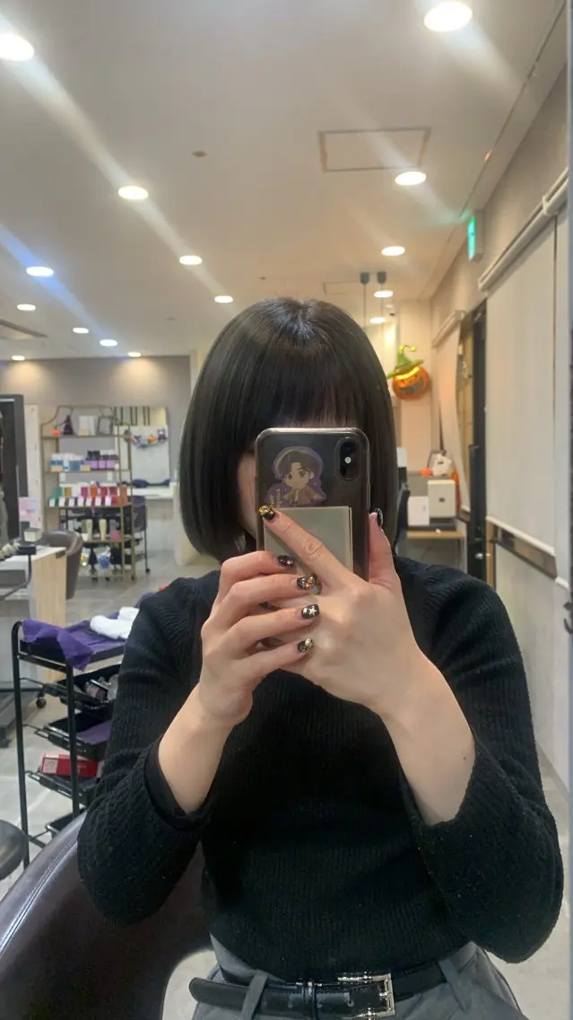 ショート カラー ボブ 西宮北口/みなみのヘアスタイル