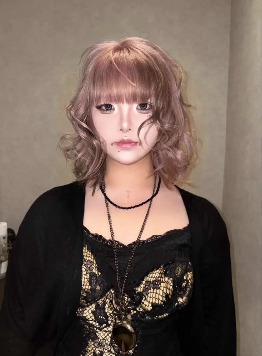 カラー ダブルカラー ハイトーンカラー ヘアカラー 田所 煌斗のヘアスタイル