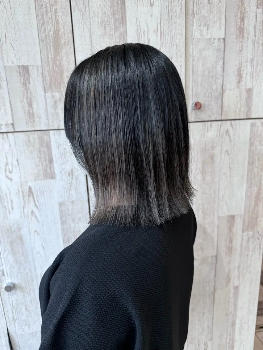 ミディアム カラー ブリーチ カット ヘアカラー ✨カラーの悩み 解決✨斎藤相慶のヘアスタイル