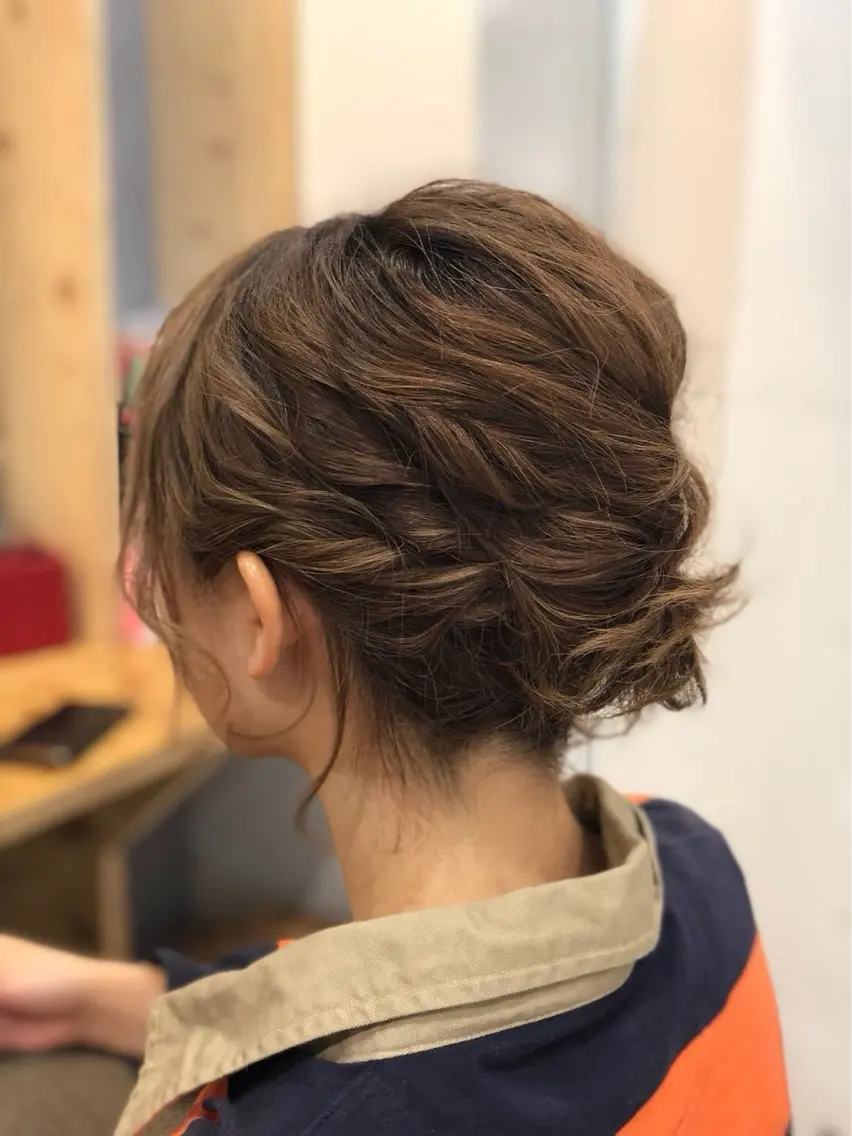 ショート ヘアアレンジ ヘアセット 🌈髪質改善🌈 過去の1艶サラ体験✨のヘアスタイル