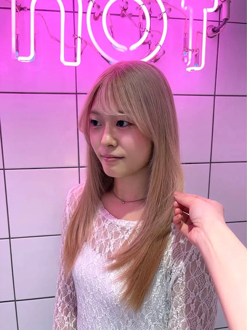 ロング カラー ヘアカラー トリートメント うる艶ワンホン/ HINANO🩶のヘアスタイル