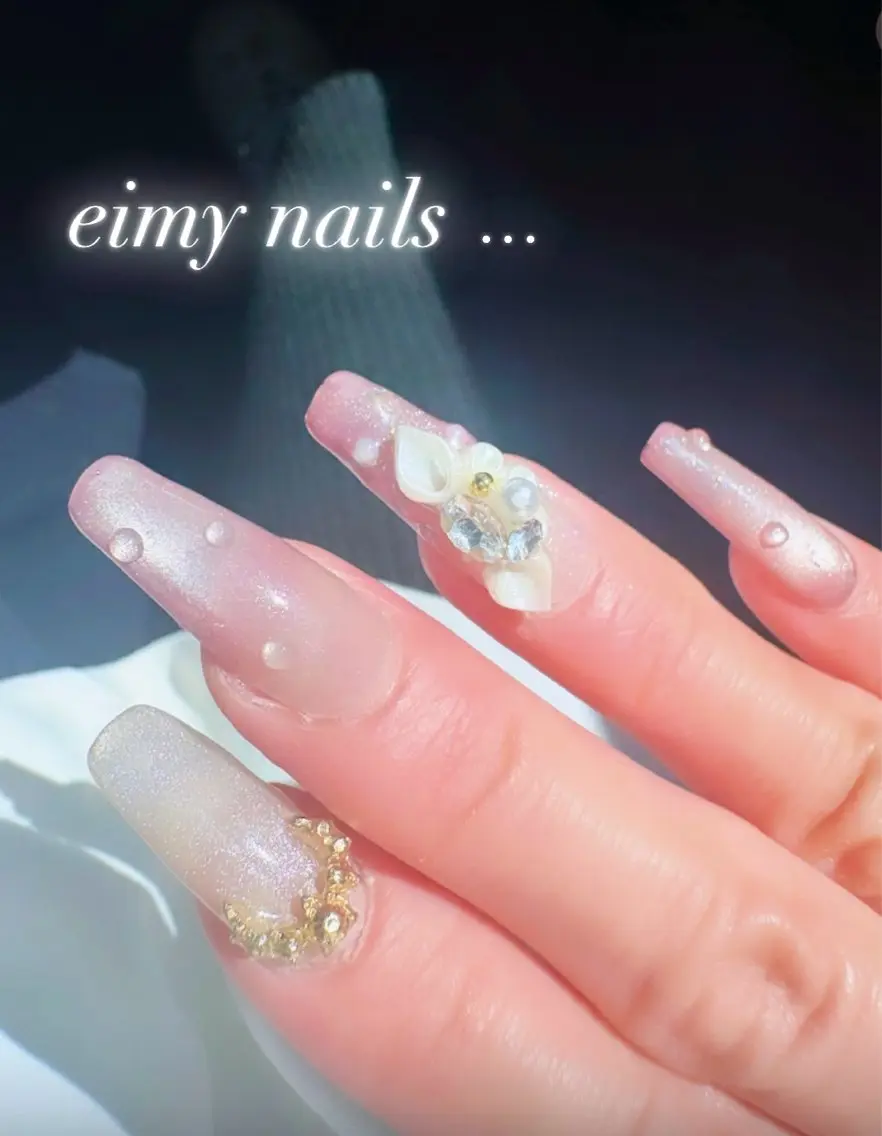 ネイル アートネイル フラワーネイル グラデーション マグネットネイル ピンク ハンドネイル eimy nails♡のネイルデザイン