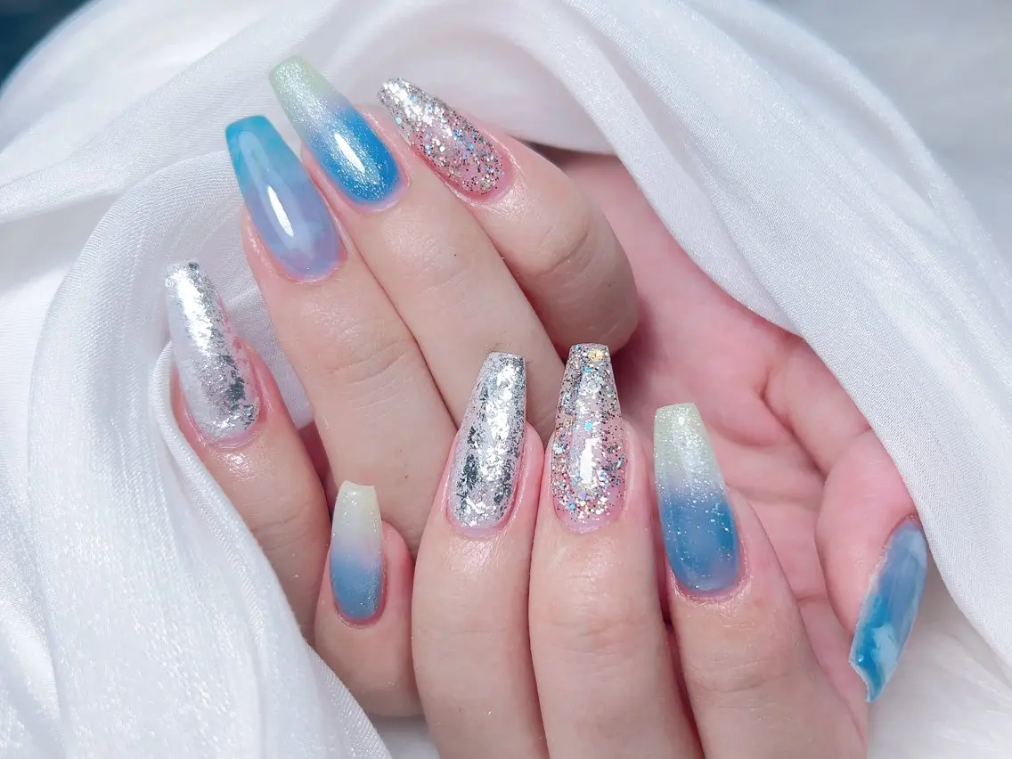 ネイル ハンドネイル M🌷nail 長さだし専門店のネイルデザイン