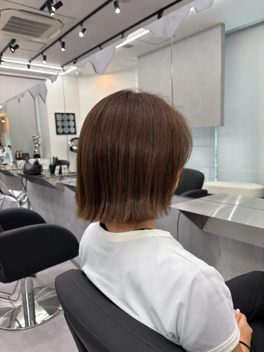 ショート カラー 小林 瑛太のヘアスタイル