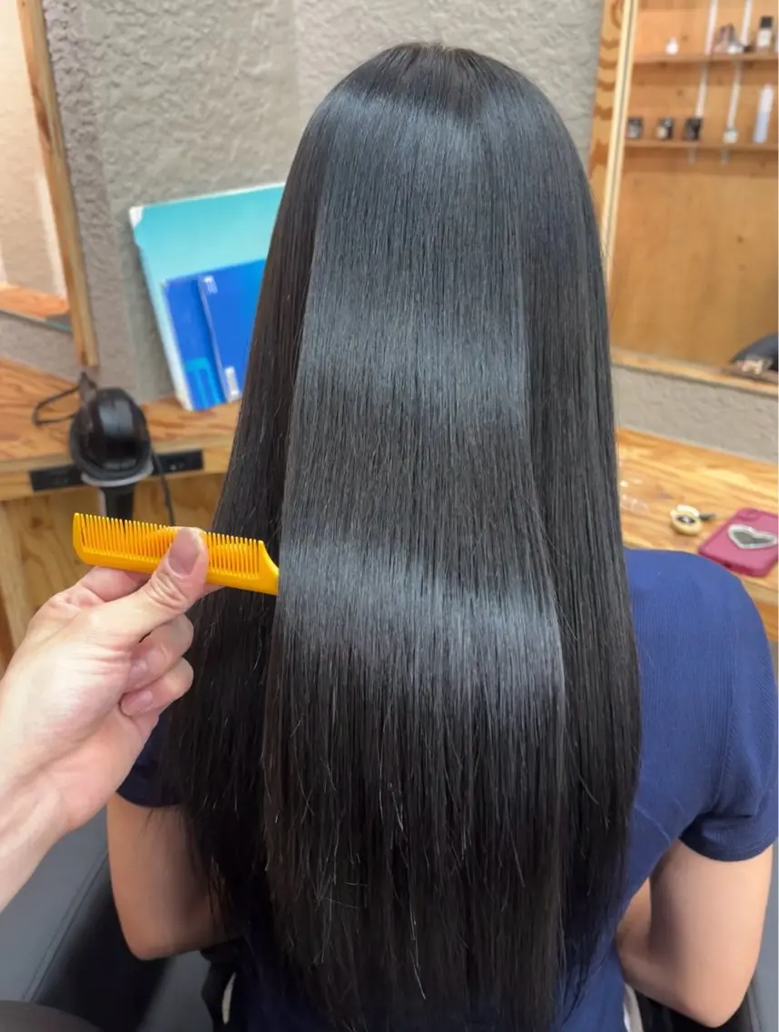 【ミニモ限定割引‼️】カット×縮毛矯正の写真