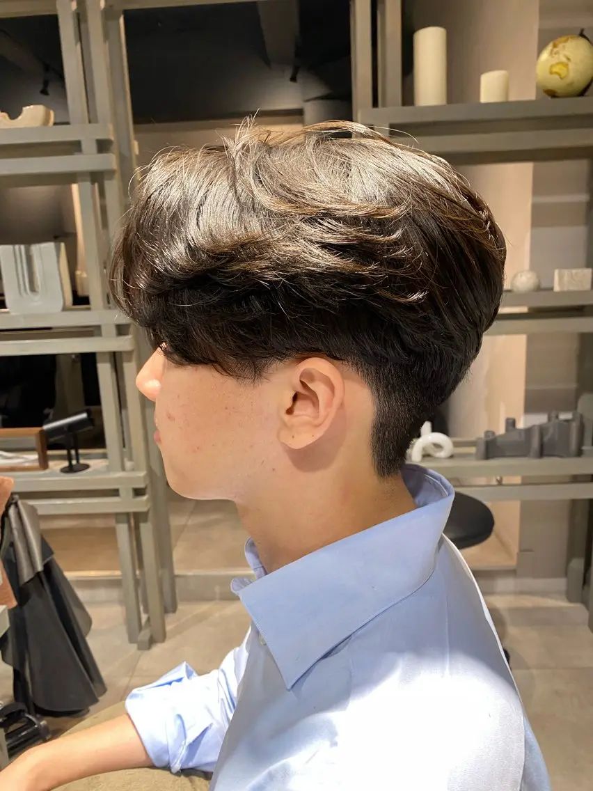 ミディアム メンズ カット パーマ トリートメント 似合う髪型が 分からない方へのヘアスタイル