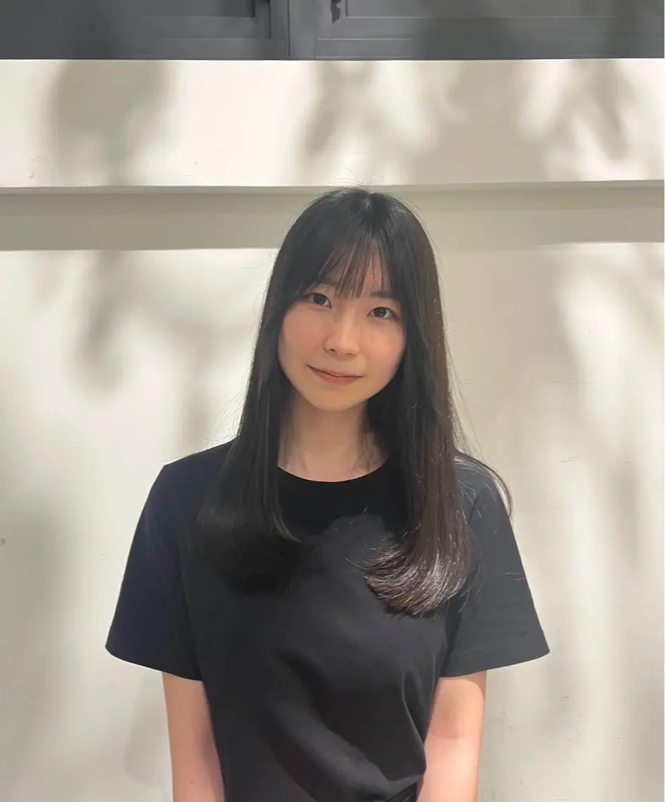 ロング レイヤーカット 水ノ上 優花のヘアスタイル