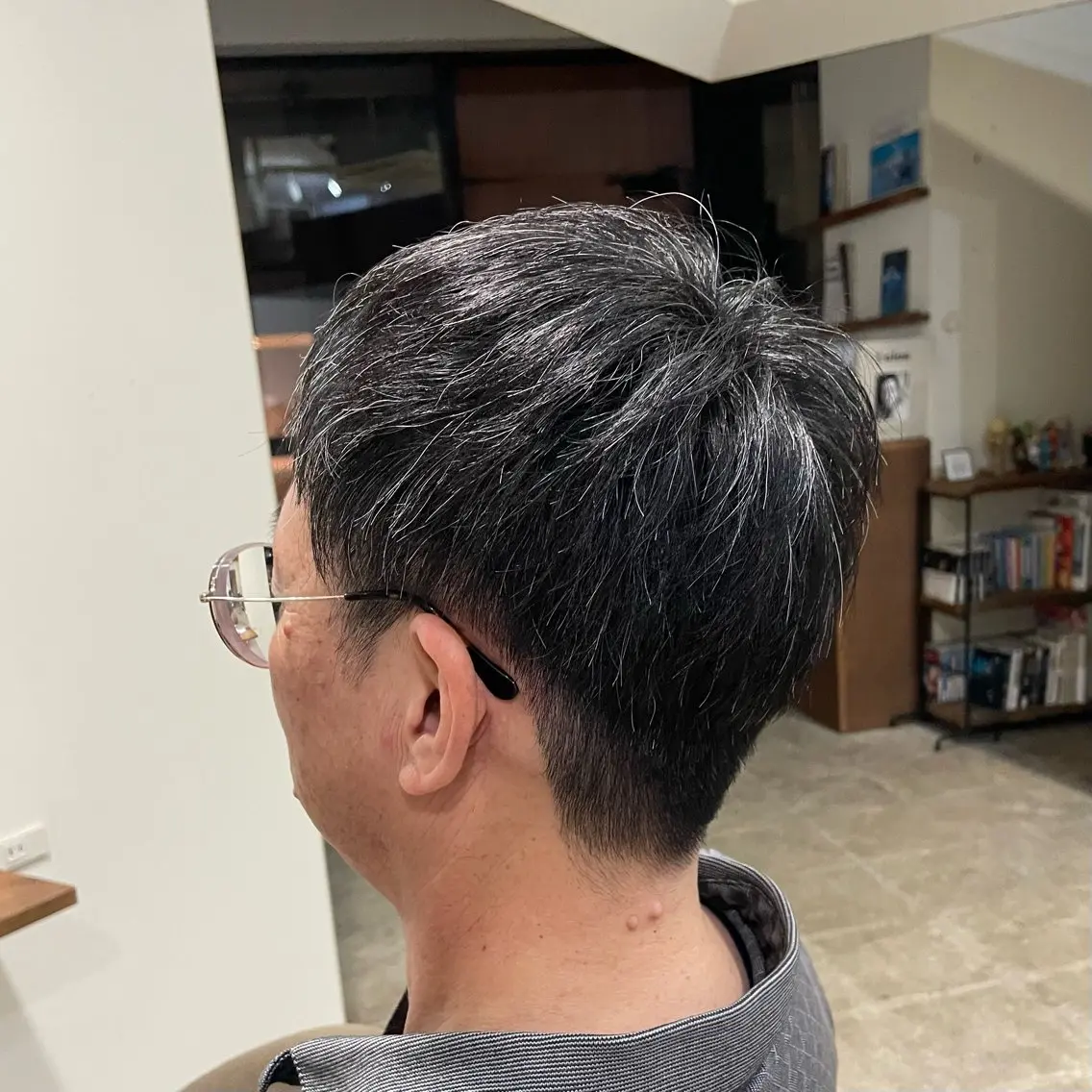 ショート 鈴木 綾華のヘアスタイル
