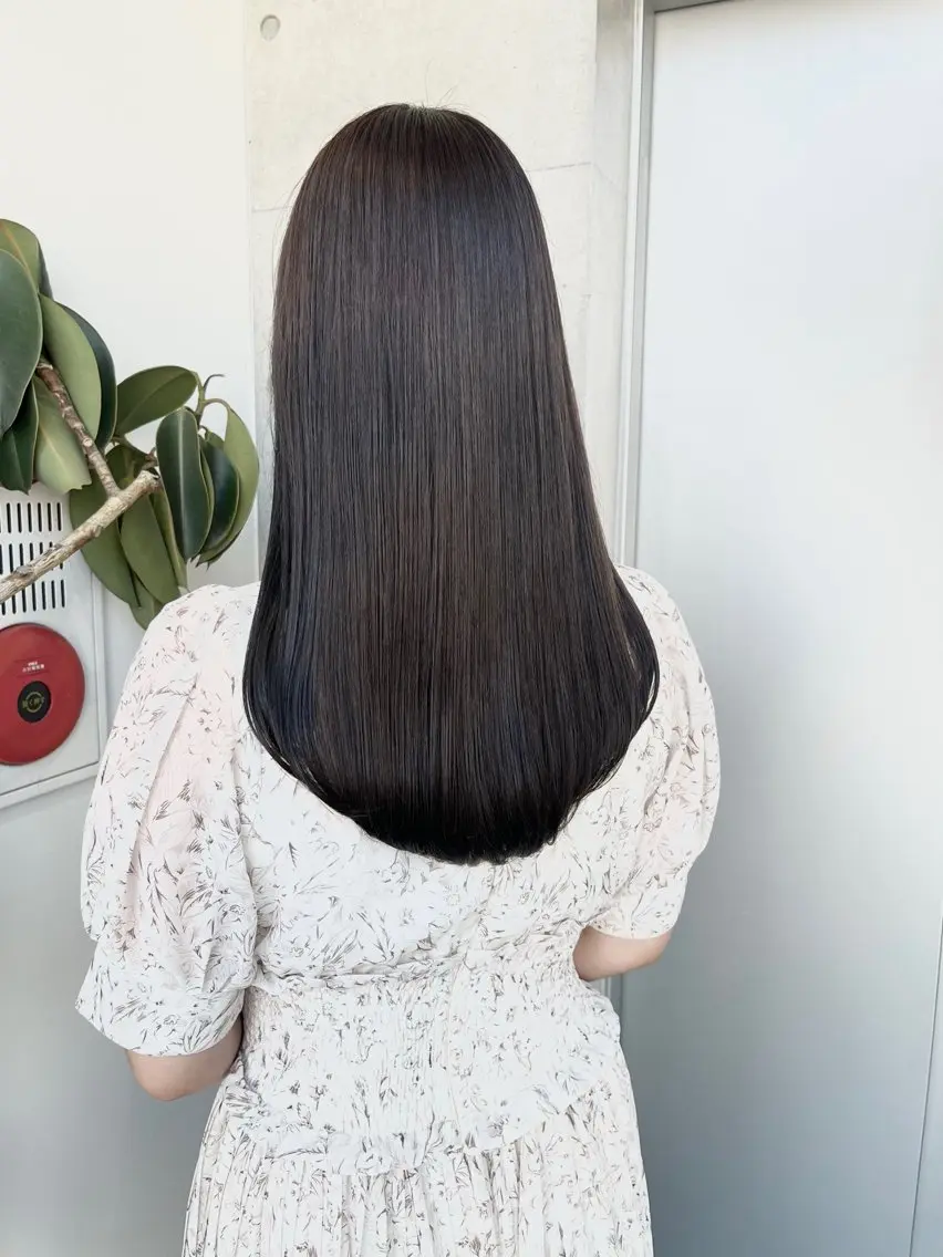 ロング カラー パーマ ヘアアレンジ 透明感/オリーブ/ グレージュ/YUKAのヘアスタイル