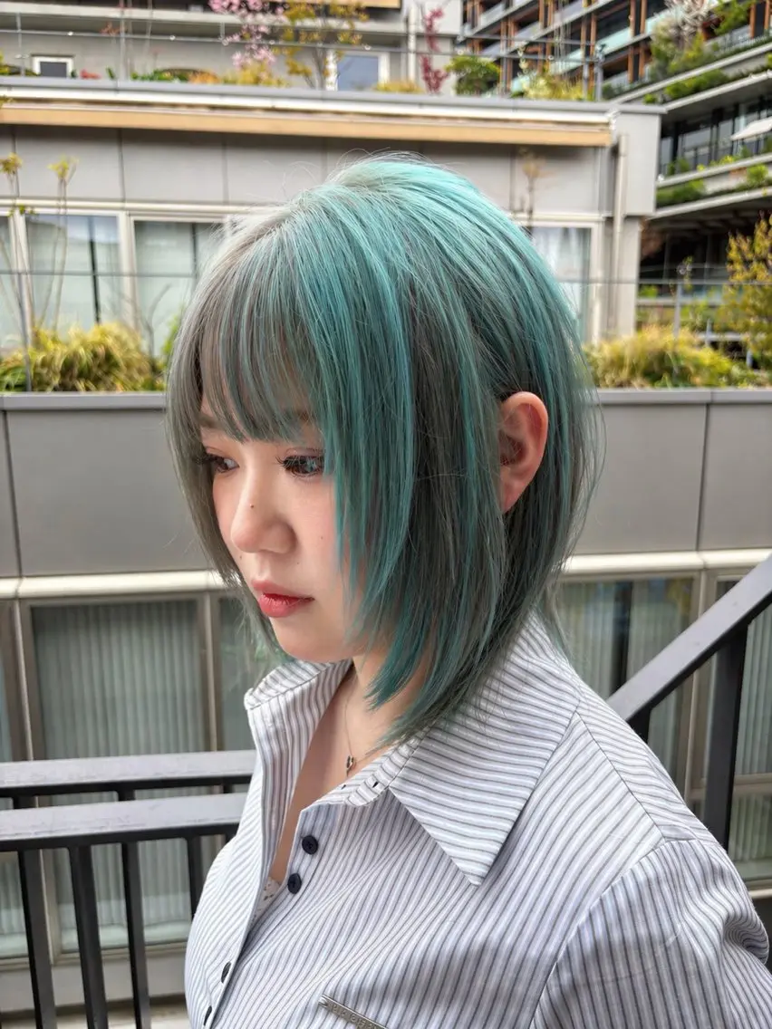 ショート カラー ミント カット ヘアカラー トリートメント jyui/原宿 ハイトーン/デザインのヘアスタイル
