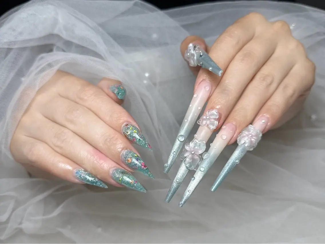 ネイル 長さ出し ジェルネイル 韓国ネイル マグネットネイル 持ち込み ハンドネイル SHE NAILのネイルデザイン