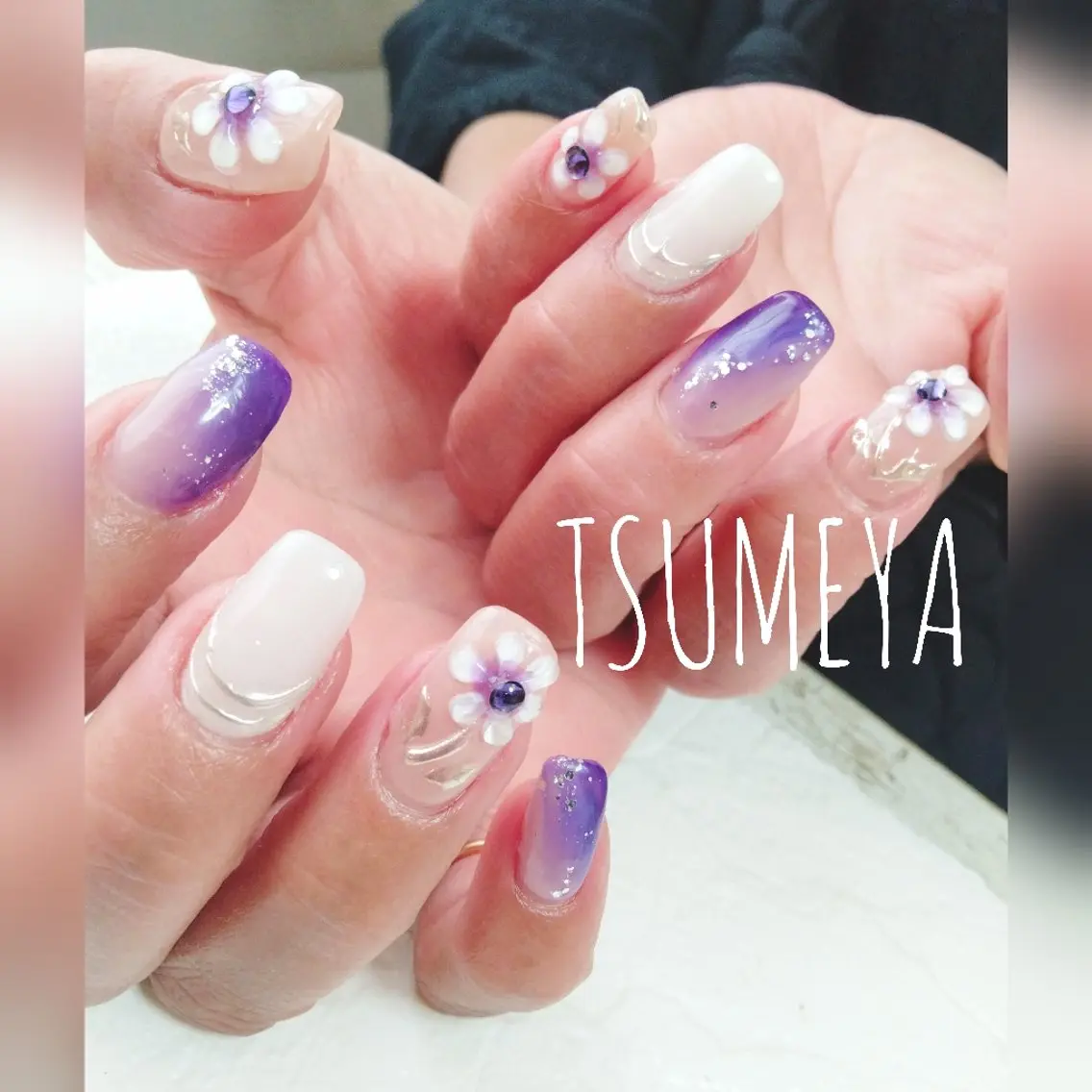 ネイル アートネイル フラワーネイル ぷっくりネイル パープル ハンドネイル _TSUMEYA _のネイルデザイン