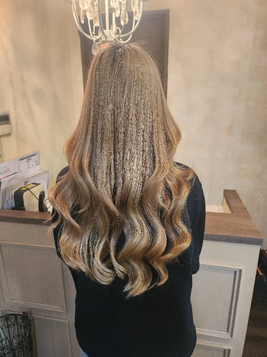 ロング ヘアアレンジ シールエクステ エクステ カット エクステ 田井中 悠紀のヘアスタイル