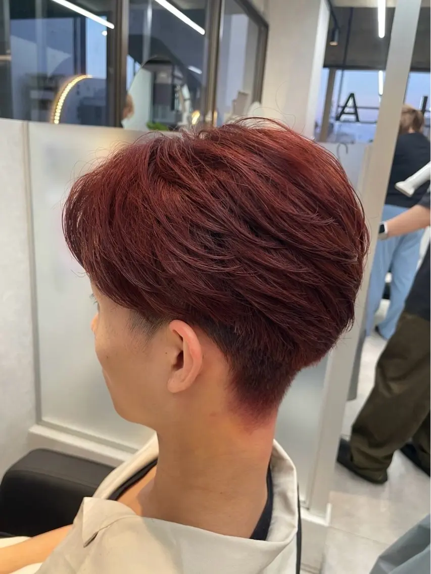 カラー ヘアカラー 米倉 陽菜のヘアスタイル