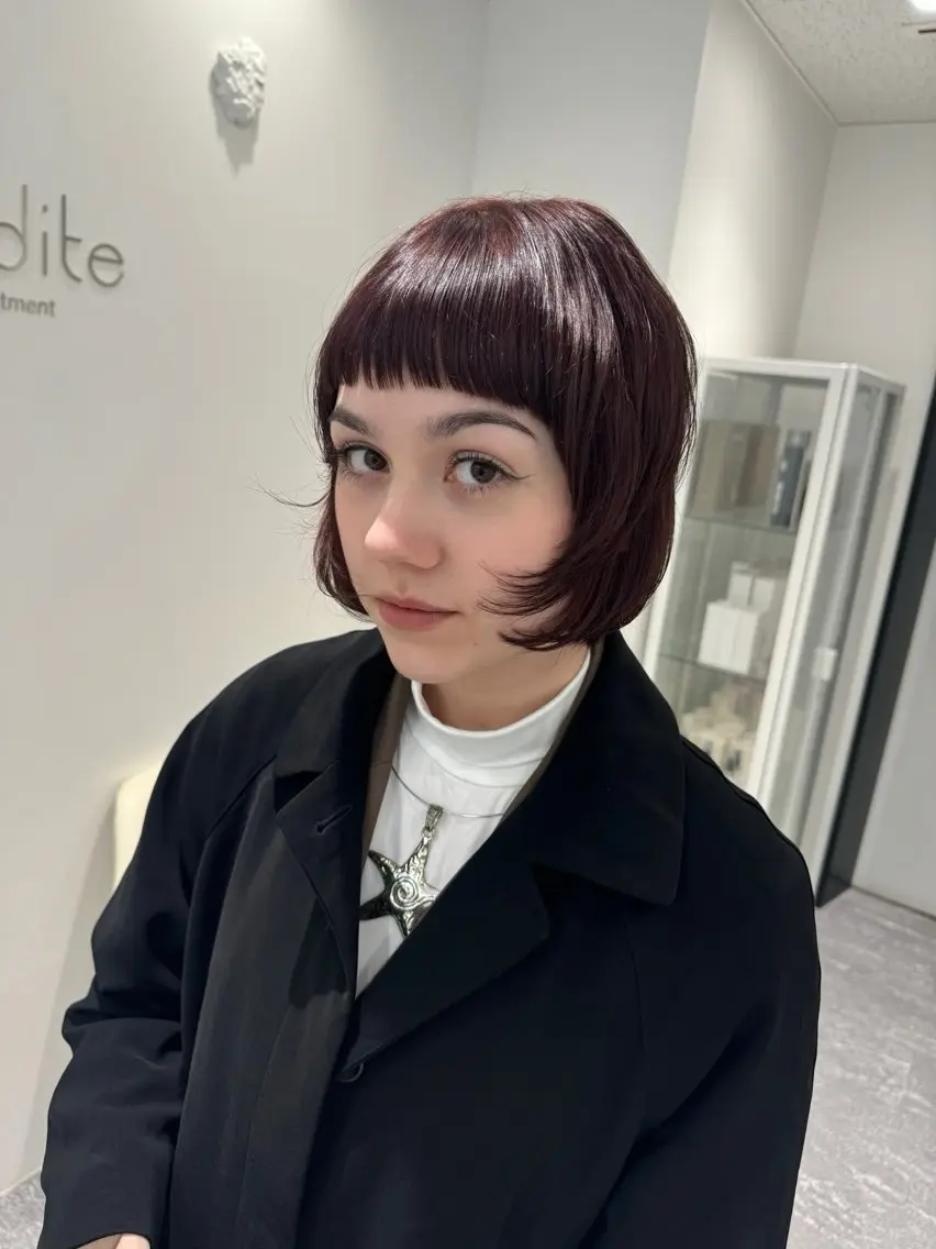 ショート ショートレイヤー レイヤーカット ショートヘア 柔らかい透明感カラー 🎀maria🎀のヘアスタイル