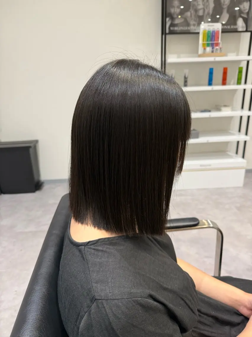 カット 縮毛矯正 トリートメント 長谷川 紗羅のヘアスタイル