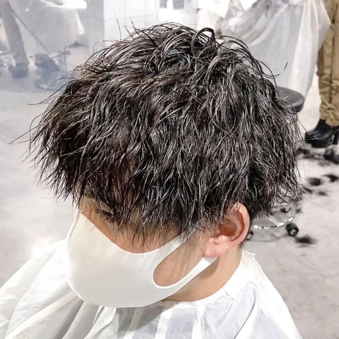 パーマ ヘアアレンジ メンズ カット パーマ トリートメント ヘアセット メンズヘア特化 パーマ 縮毛矯正🔷のヘアスタイル