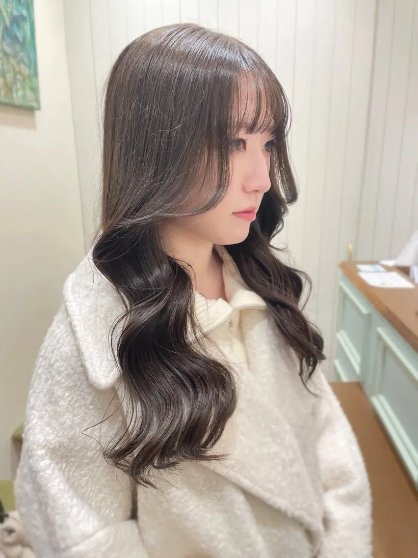 🩶ダメージレスカラー🩶ワンカラー(ブリーチなし)ロングヘアverの写真