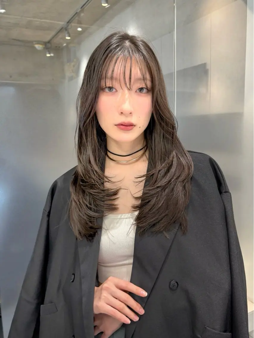 セミロング レイヤーカット 表参道レイヤーカット 髪質改善山岸季生のヘアスタイル