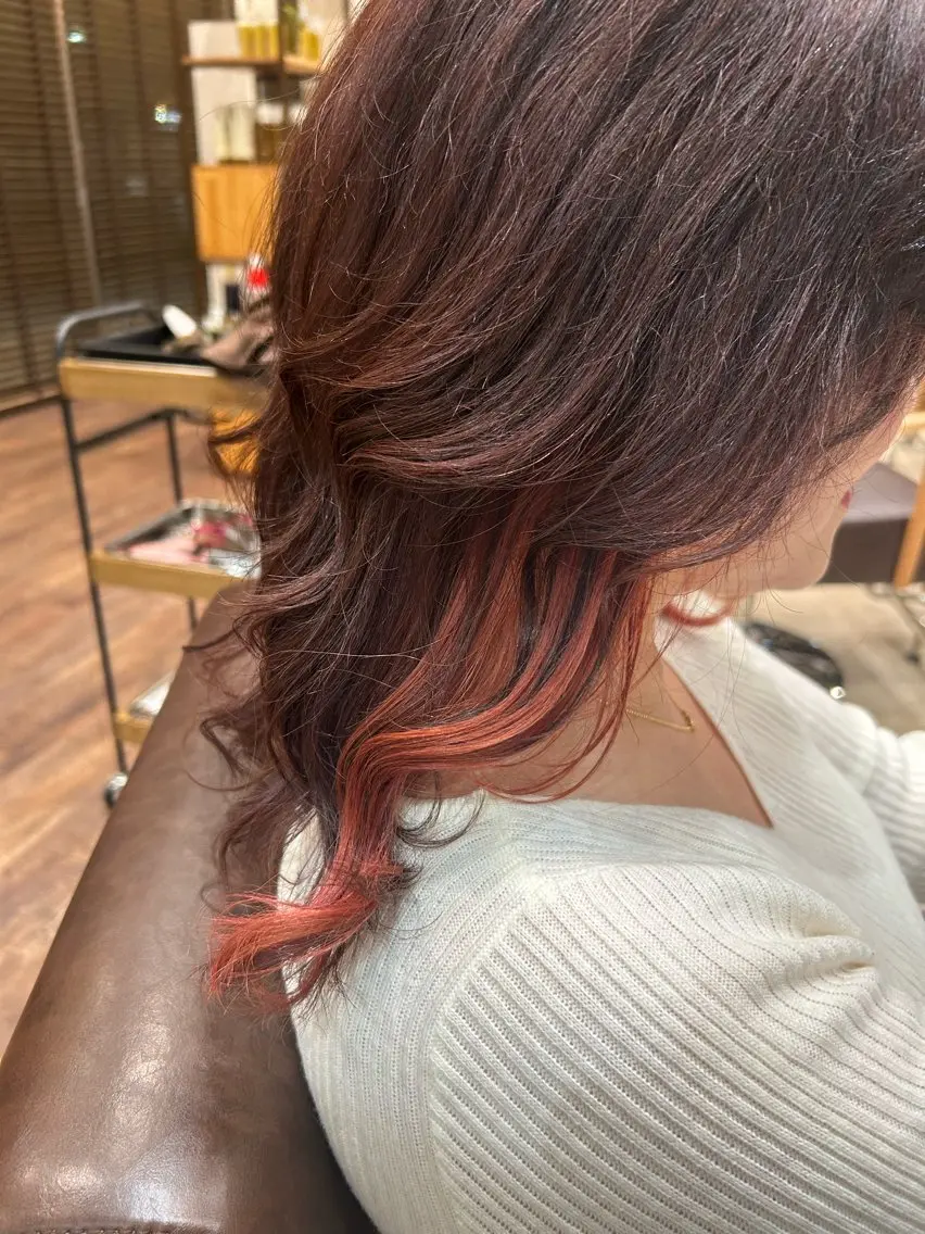 ミディアム カラー 大輪 日向子のヘアスタイル