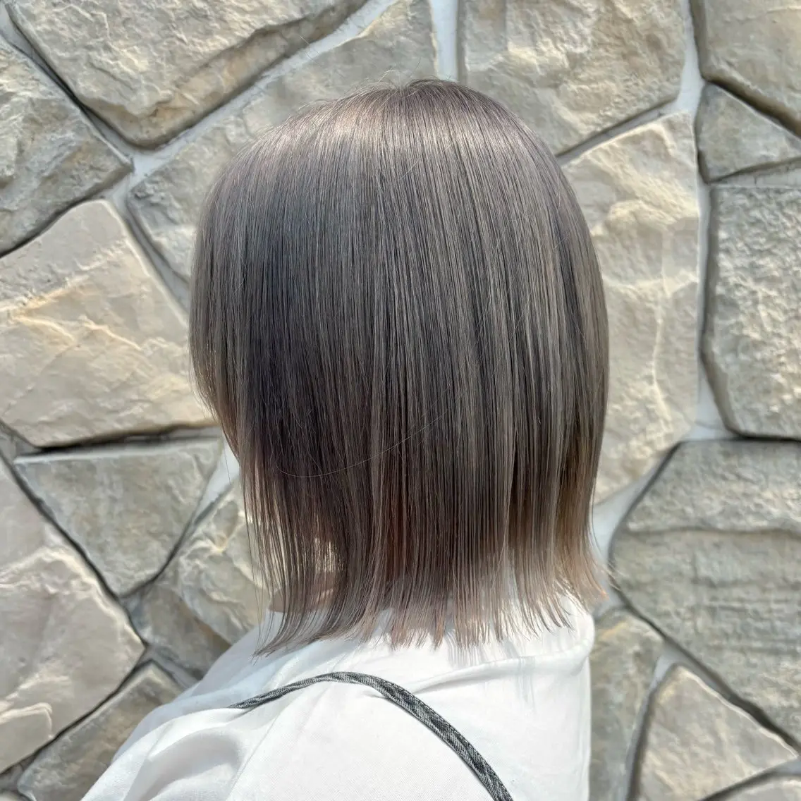 ミディアム カット ヘアカラー 大西 未来のヘアスタイル