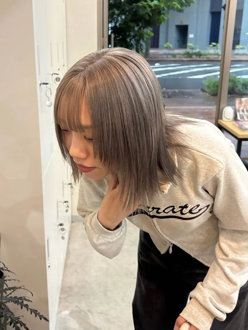 ショート ヘアカラー トリートメント MIDORI🎀 透明感/ベージュのヘアスタイル