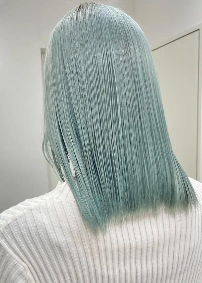 ミディアム 広島:ミルキーカラー tsumaのヘアスタイル