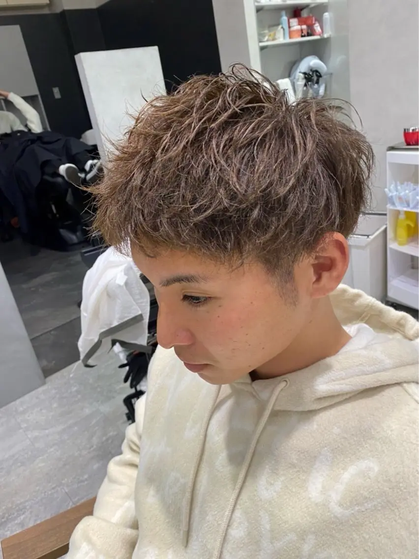 ［男性限定クーポン］カット＋カラー＋頭皮ケア炭酸スパの写真