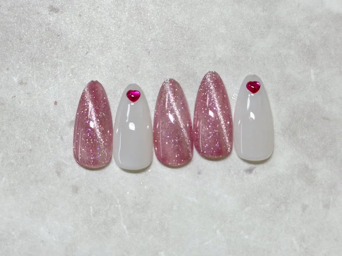 ネイル Nailsalon Graciasのネイルデザイン