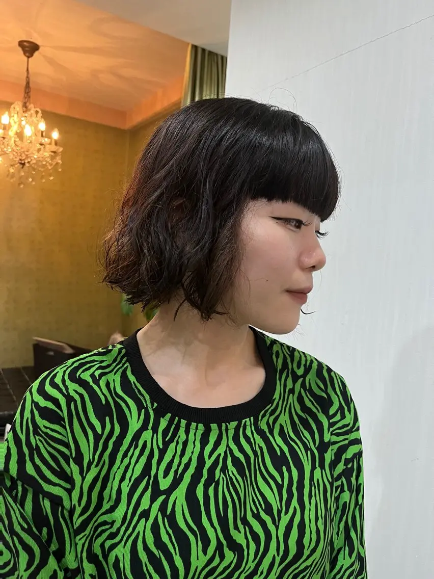 ショート パーマ カット 村越 琉花のヘアスタイル