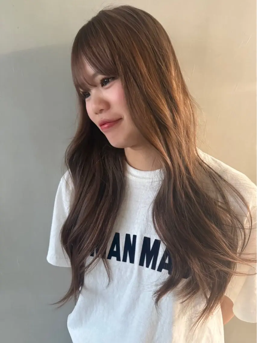 セミロング ヘアカラー fev Yumaのヘアスタイル