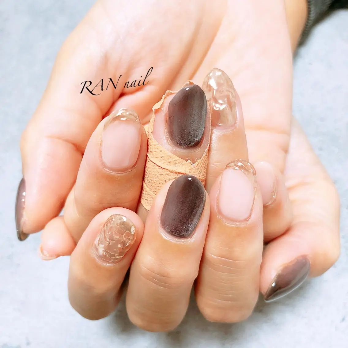 ネイル オーロラネイル ラメ(グリッター) ミラーネイル 冬ネイル ハンドネイル フットネイル RAN nailのネイルデザイン