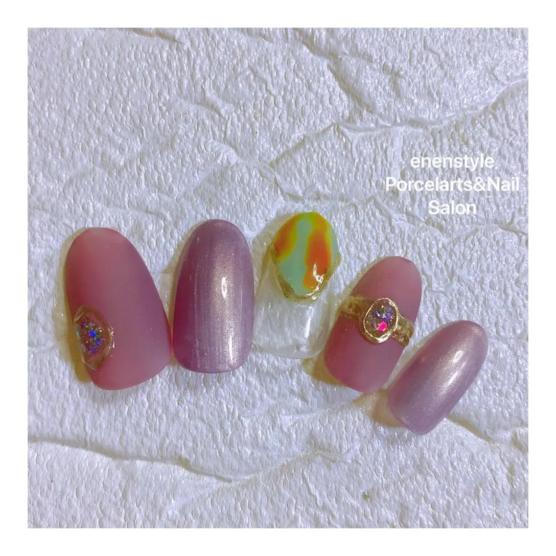 ミディアム ネイル 🐾enen style 🐾のネイルデザイン