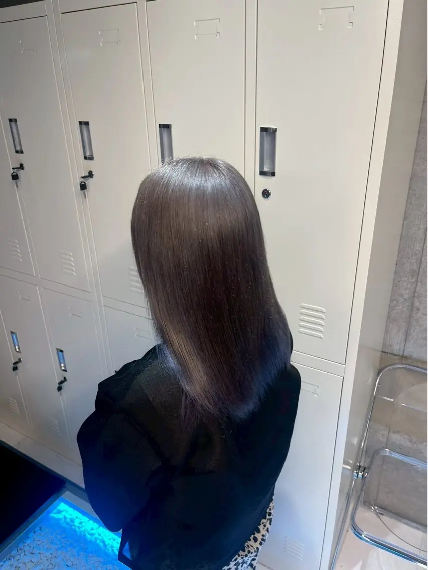 ロング カラー 🌈推し活ハイトーン 🩵荒川結星のヘアスタイル
