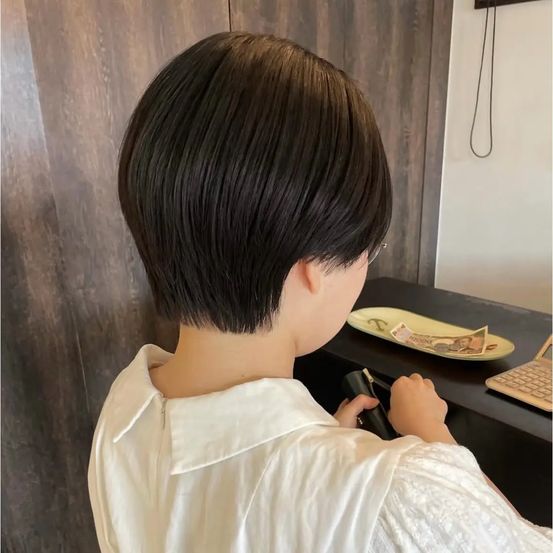 ショート 西野 優夏のヘアスタイル
