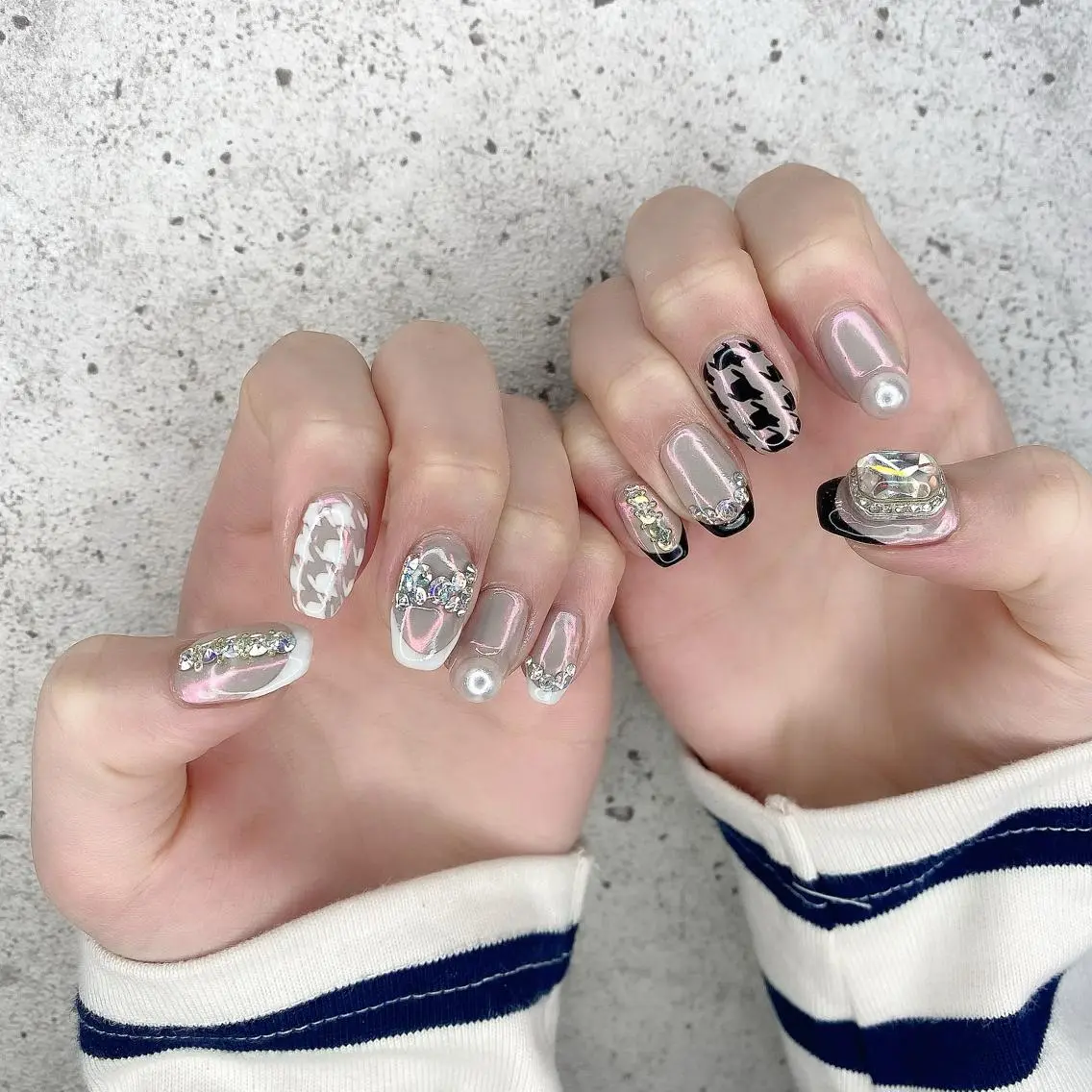 ミディアム カラー パーマ ヘアアレンジ メンズ キッズ ネイル マツエク・マツパ ハンドネイル Salon Ｋのネイルデザイン