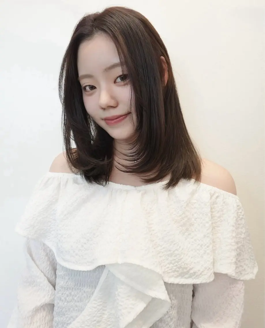 ミディアム ヘアカラー トリートメント 守屋 瞳子のヘアスタイル