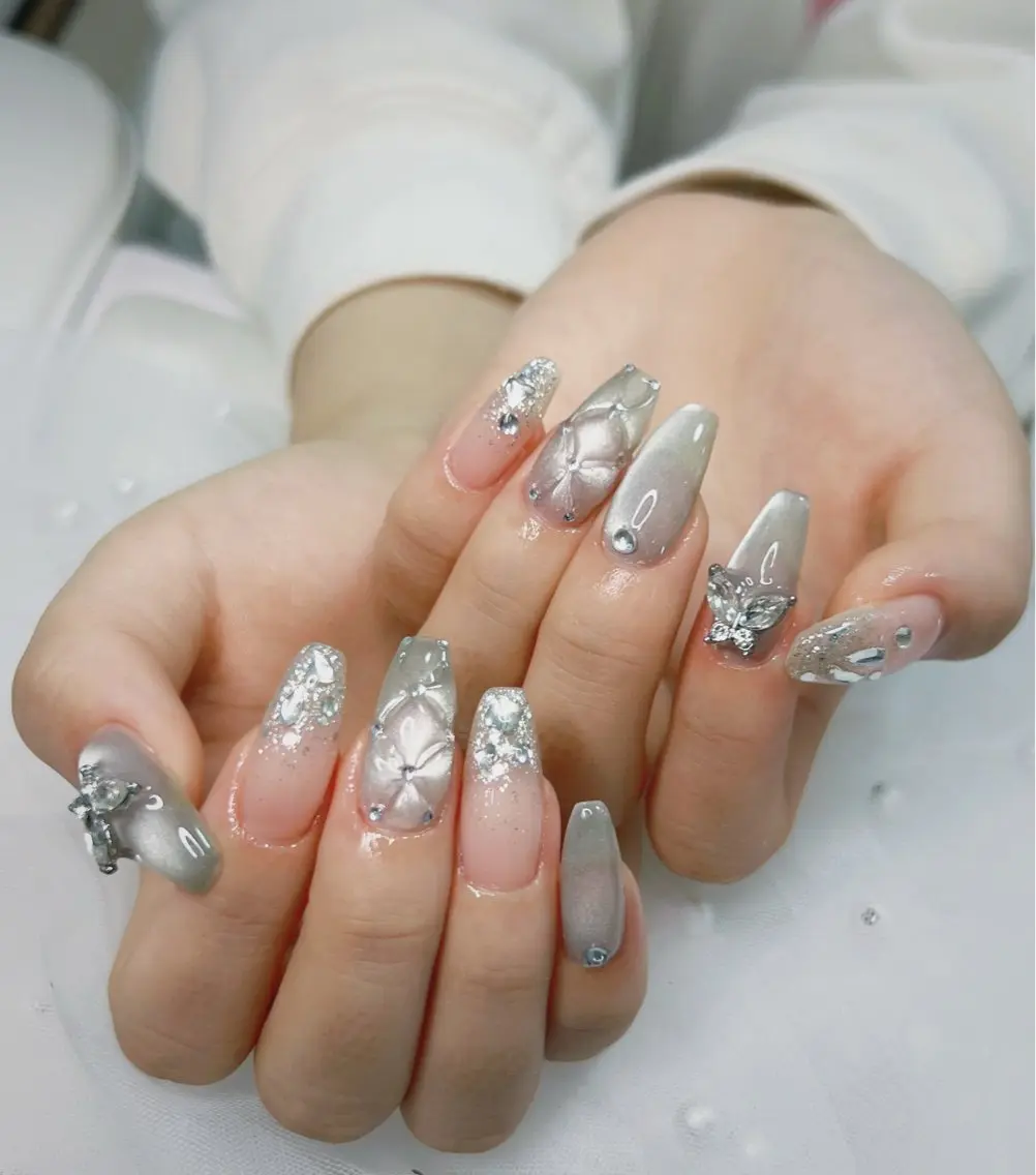 ネイル オーロラネイル 長さ出し フットネイル 韓国ネイル ラメ(グリッター) ハンドネイル 👍thumbs up nail👍のネイルデザイン