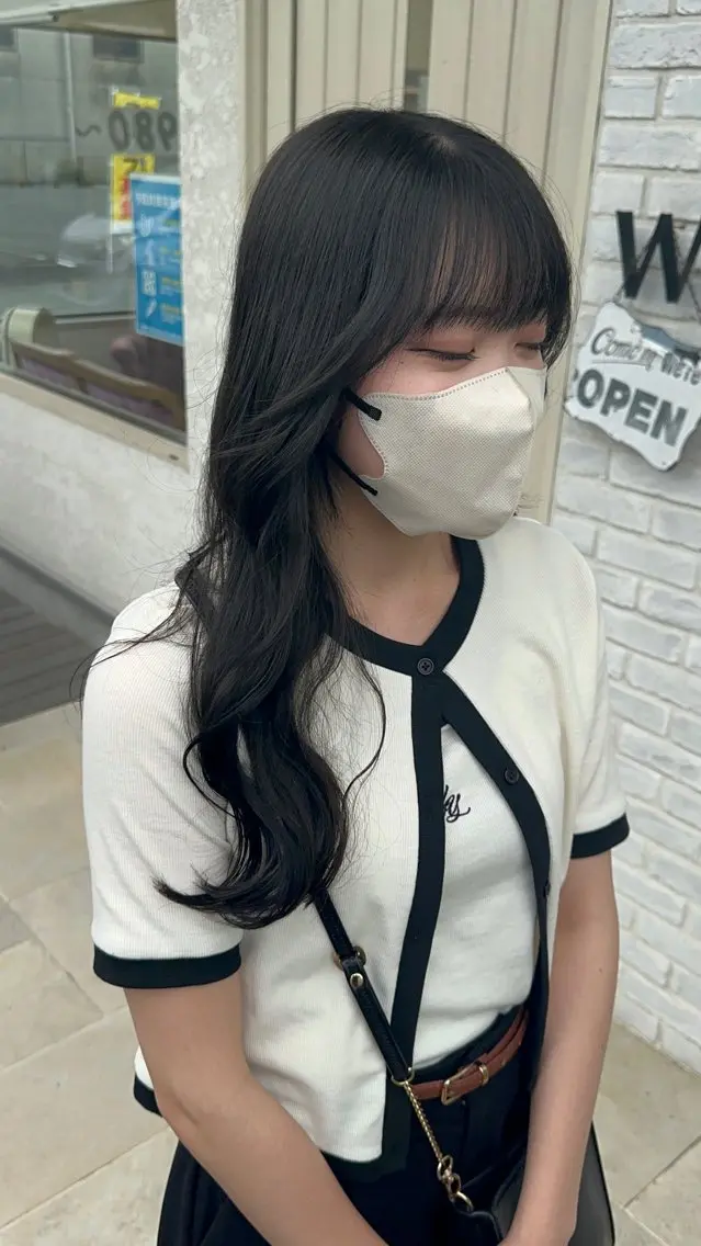 ロング Well's TAIGAのヘアスタイル
