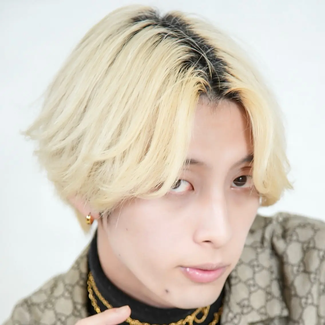 ミディアム カラー パーマ メンズ カット ヘアカラー トリートメント ハイトーン/メンズマ ッシュ/KYOHEIのヘアスタイル
