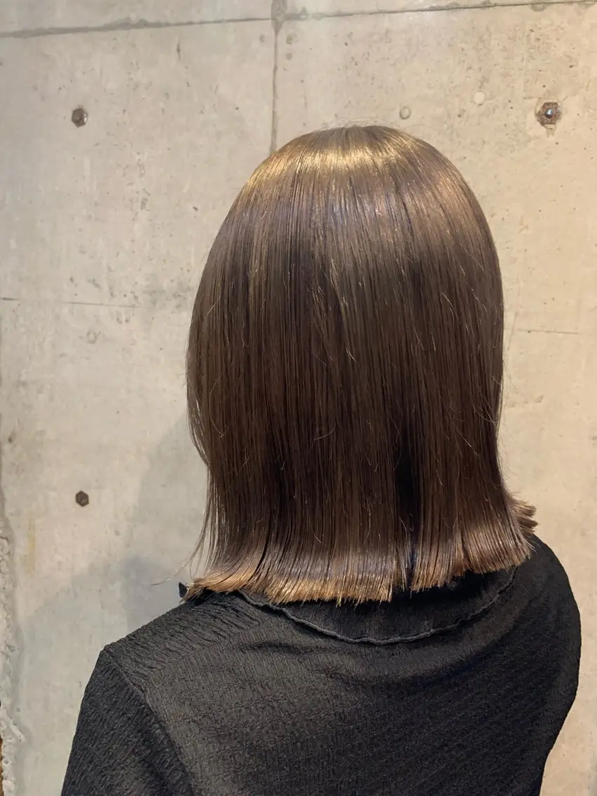 ミディアム カラー カット ヘアカラー トリートメント ベージュカラー🌿 新潟駅/青木結月のヘアスタイル