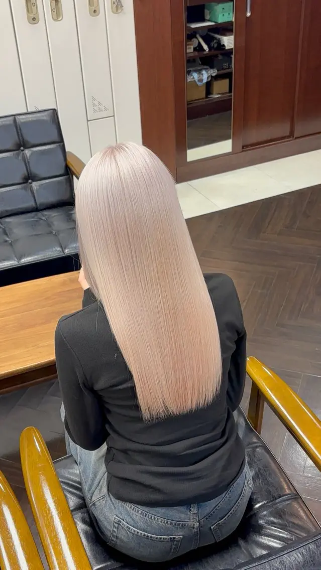 ロング ヘアカラー ますの あやかのヘアスタイル