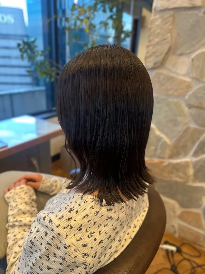 ミディアム カット 後藤 梨乃のヘアスタイル